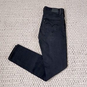 Levi’s Women’s 311 Shaping Skinny Jeans W28 L34